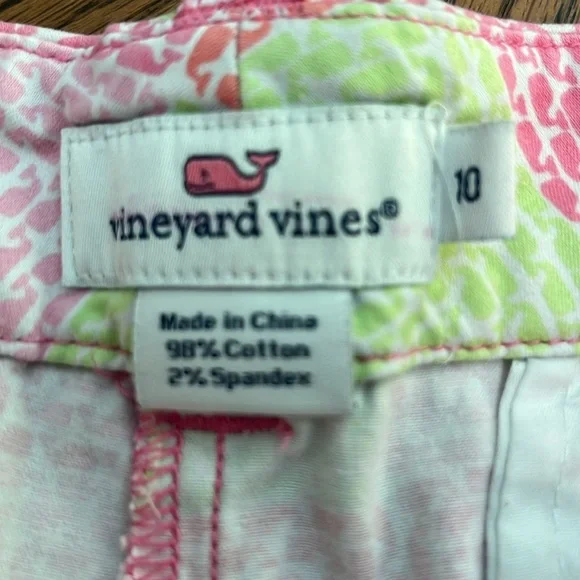 Vineyard Vines Stylish Checkered Women's Shorts 10 - Picture 4 of 4